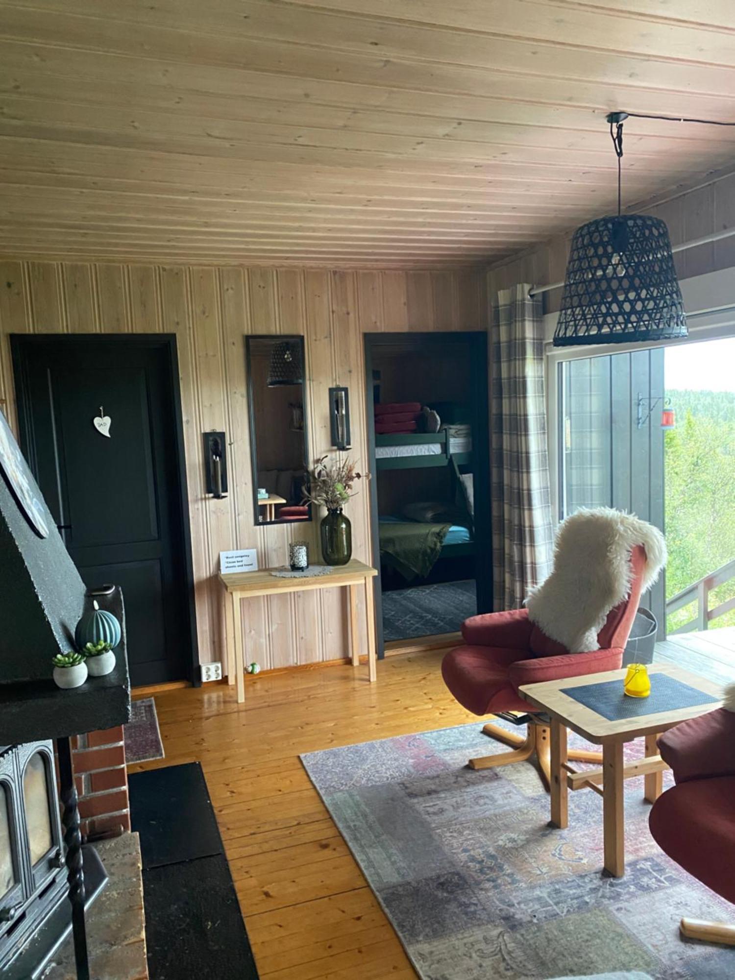 Cabin In The Mountain, Outstanding View & Solar Energy Vollen Exteriér fotografie